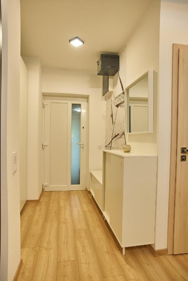 Sunlight Bronze - Apartment Szegedin